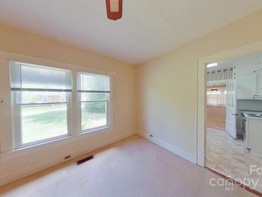 224 McClain Street, York, SC 29745.  MLS# CAR4242431, YatesRealty ID 7865. 