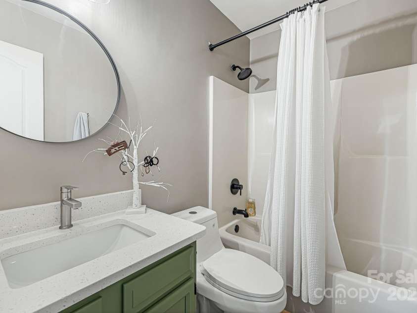 101 Timberleaf Court, Fletcher, NC 28732.  MLS# CAR4230546, YatesRealty ID 7866. 