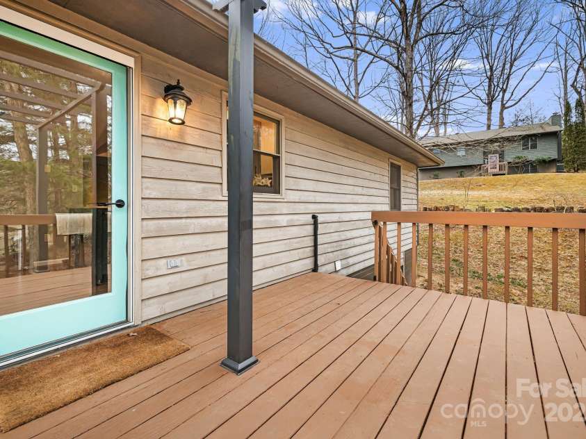 101 Timberleaf Court, Fletcher, NC 28732.  MLS# CAR4230546, YatesRealty ID 7866. 