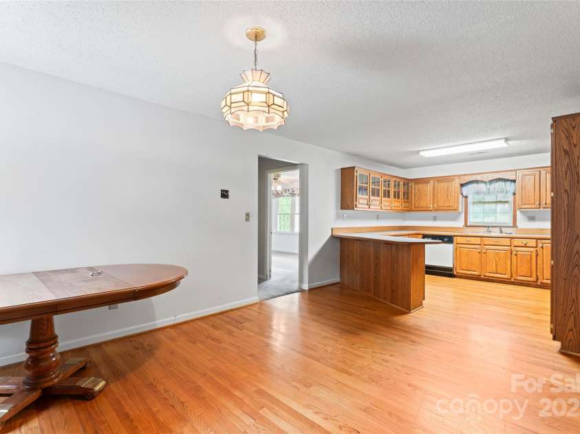 320 Forest Park Drive, Denton, NC 27239.  MLS# CAR4292662, YatesRealty ID 7866. 