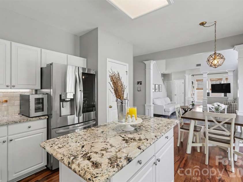 5919 Cambellton Drive, Charlotte, NC 28269.  MLS# CAR4361206, YatesRealty ID 7868. 