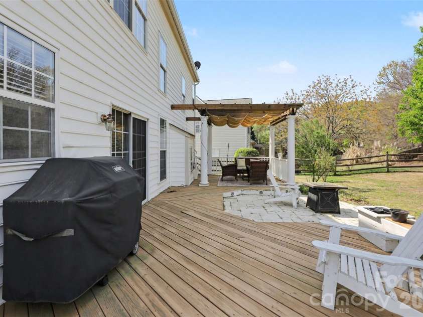 5919 Cambellton Drive, Charlotte, NC 28269.  MLS# CAR4361206, YatesRealty ID 7868. 