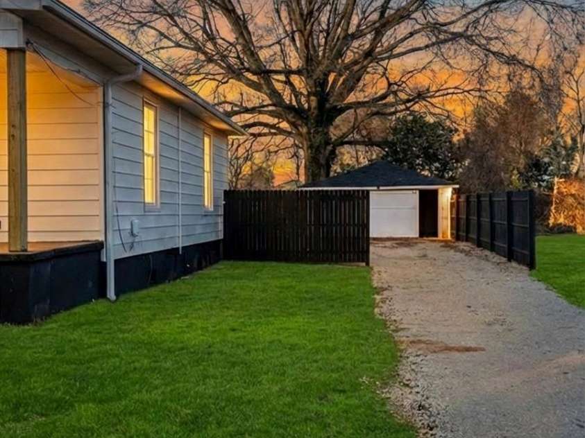 102 Watterson Street, Kings Mountain, NC 28086.  MLS# CAR4333683, YatesRealty ID 7869. 