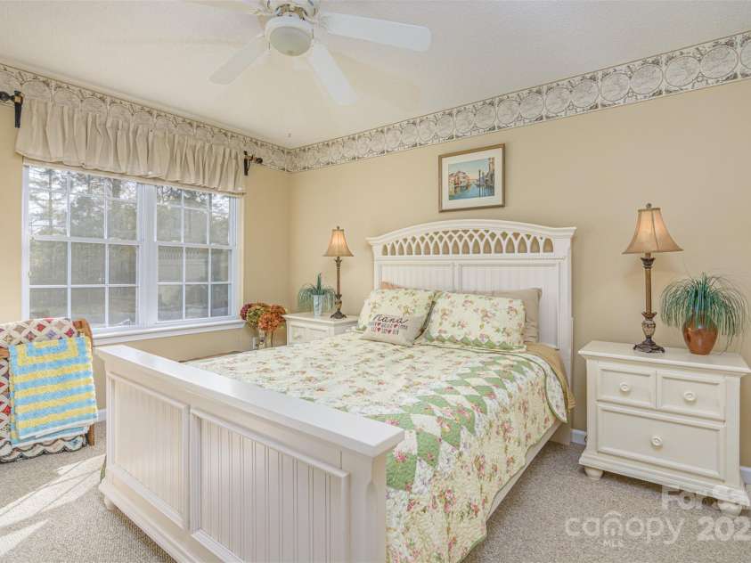 96 Grist Mill Drive, Hendersonville, NC 28739.  MLS# CAR4243943, YatesRealty ID 7869. 