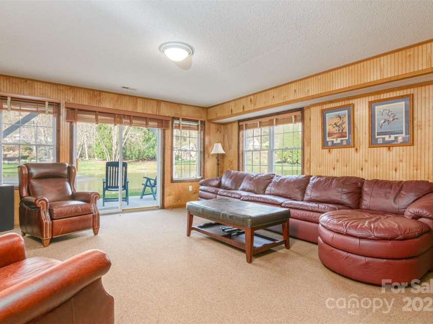 96 Grist Mill Drive, Hendersonville, NC 28739.  MLS# CAR4243943, YatesRealty ID 7869. 