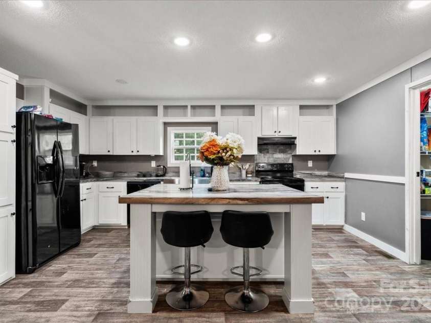 281 Locatis Lane, Ruby, SC 29741.  MLS# CAR4305970, YatesRealty ID 787. 