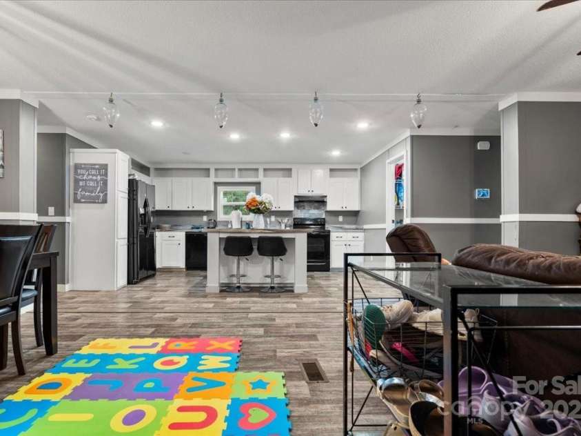 281 Locatis Lane, Ruby, SC 29741.  MLS# CAR4305970, YatesRealty ID 787. 