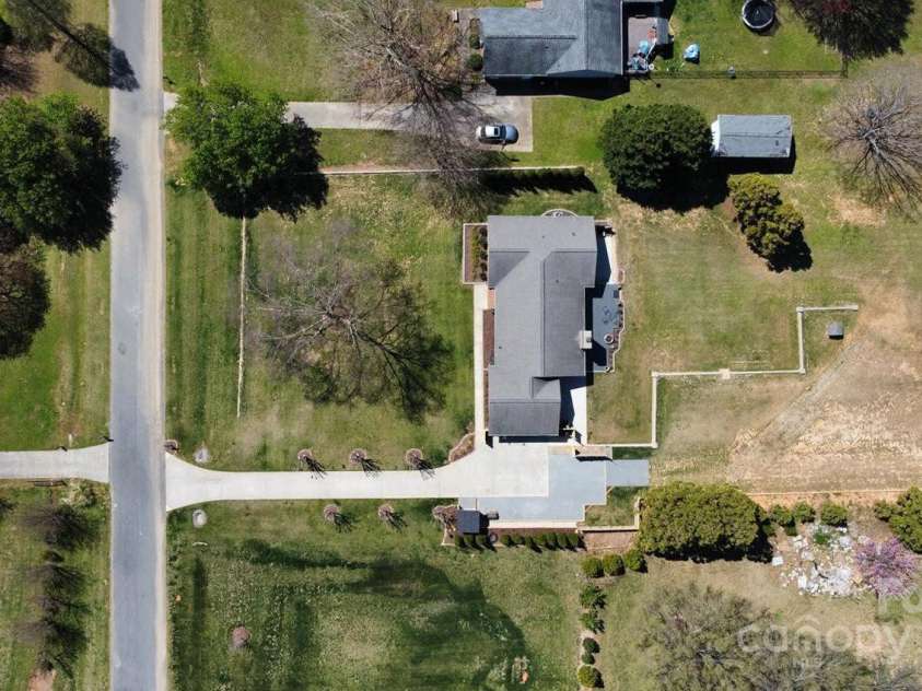 5119 Blackberry Lane, Matthews, NC 28104.  MLS# CAR4240409, YatesRealty ID 7870. 