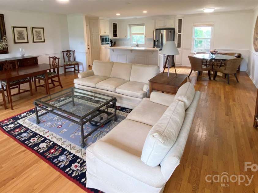 5119 Blackberry Lane, Matthews, NC 28104.  MLS# CAR4240409, YatesRealty ID 7870. 