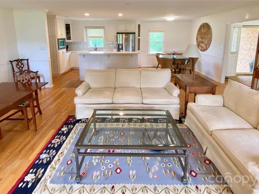 5119 Blackberry Lane, Matthews, NC 28104.  MLS# CAR4240409, YatesRealty ID 7870. 