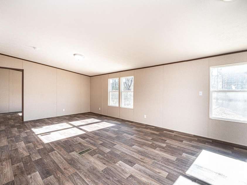 3553 33rd Street Drive, Hickory, NC 28601.  MLS# CAR4204793, YatesRealty ID 7873. 