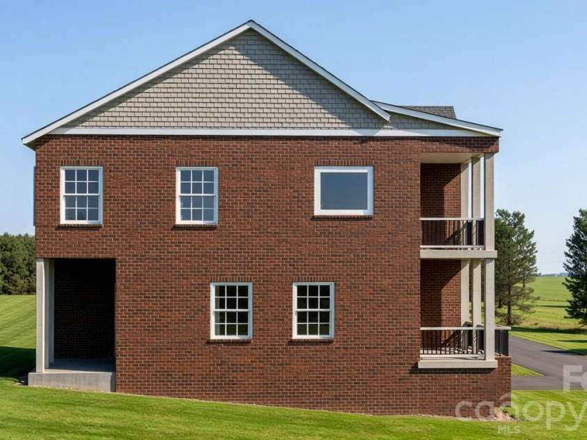 753 Chatsworth Circle, Lenoir, NC 28645.  MLS# CAR4360701, YatesRealty ID 7874. 