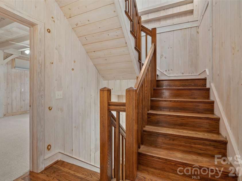 33 Great Aspen Way, Black Mountain, NC 28711.  MLS# CAR4321189, YatesRealty ID 7875. 
