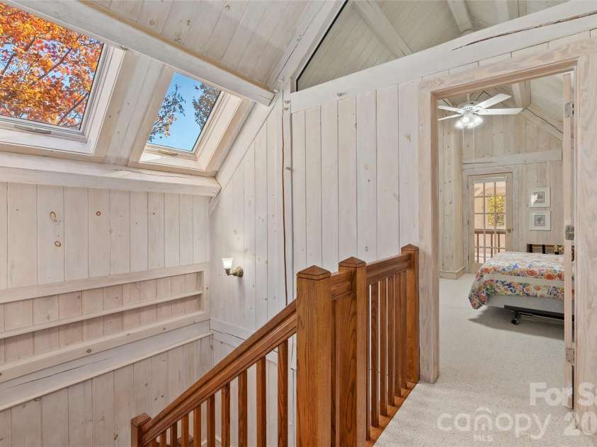 33 Great Aspen Way, Black Mountain, NC 28711.  MLS# CAR4321189, YatesRealty ID 7875. 