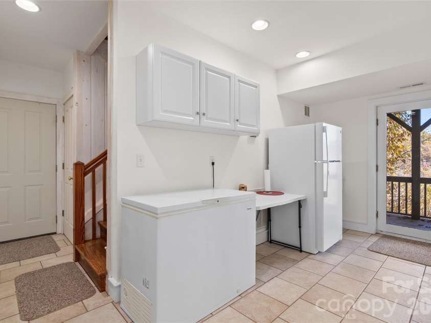 33 Great Aspen Way, Black Mountain, NC 28711.  MLS# CAR4321189, YatesRealty ID 7875. 