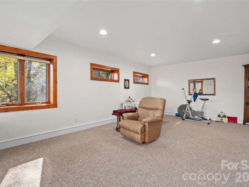33 Great Aspen Way, Black Mountain, NC 28711.  MLS# CAR4321189, YatesRealty ID 7875. 