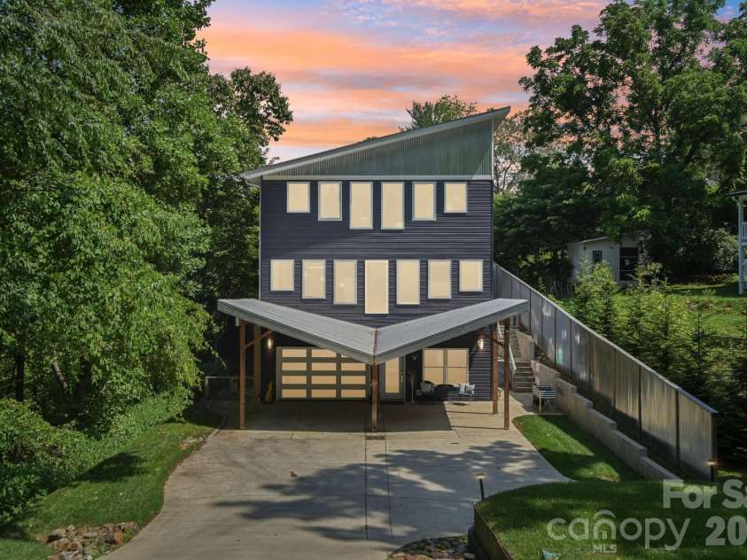 84 West Street, Weaverville, NC 28787.  MLS# CAR4334838, YatesRealty ID 7876. Twilight Picture full Front View