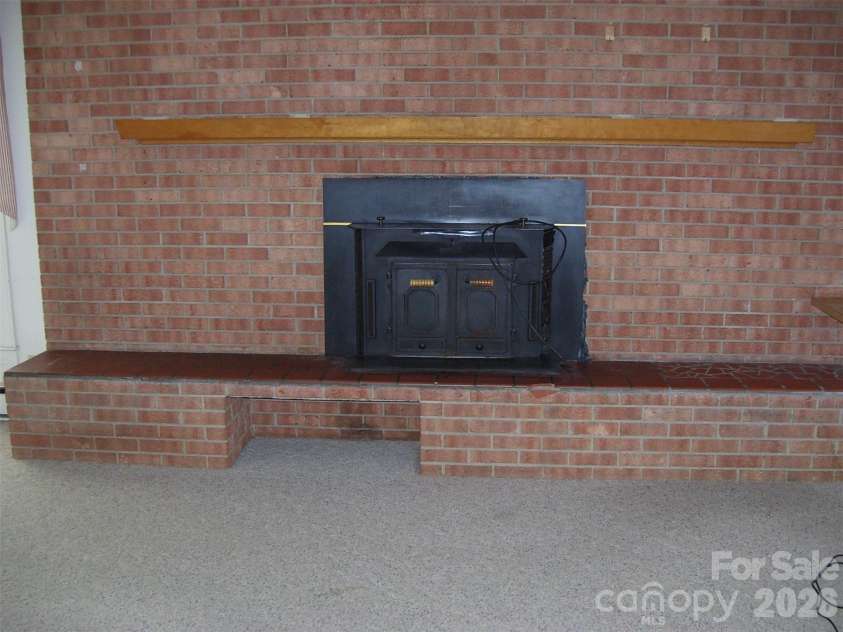 2402 Brantley Road, Kannapolis, NC 28083.  MLS# CAR4359630, YatesRealty ID 7877. 