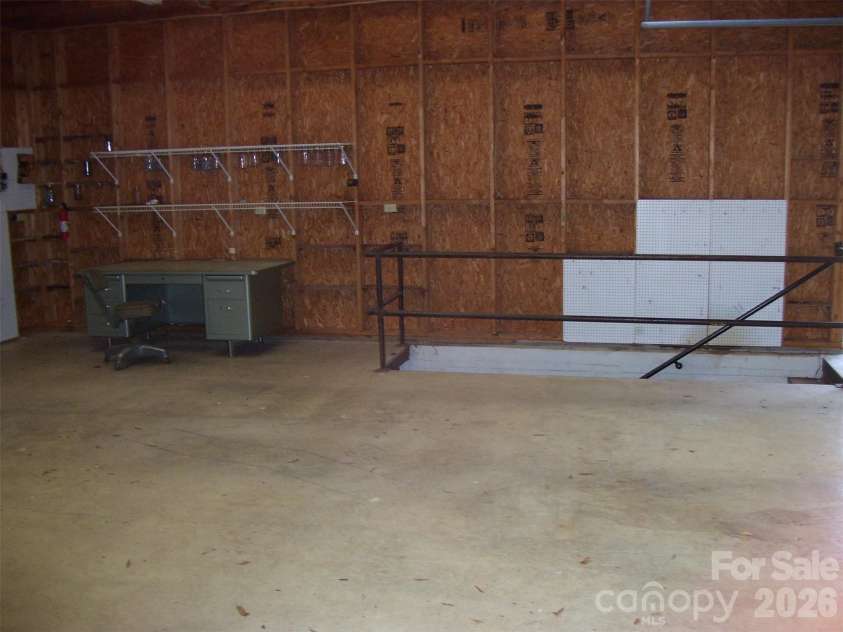 2402 Brantley Road, Kannapolis, NC 28083.  MLS# CAR4359630, YatesRealty ID 7877. 