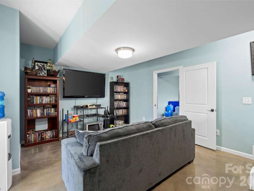 4833 Breden Street, Kannapolis, NC 28081.  MLS# CAR4340920, YatesRealty ID 7878. 