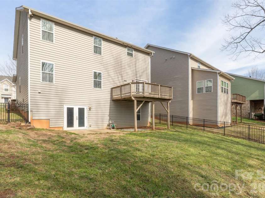 4833 Breden Street, Kannapolis, NC 28081.  MLS# CAR4340920, YatesRealty ID 7878. 