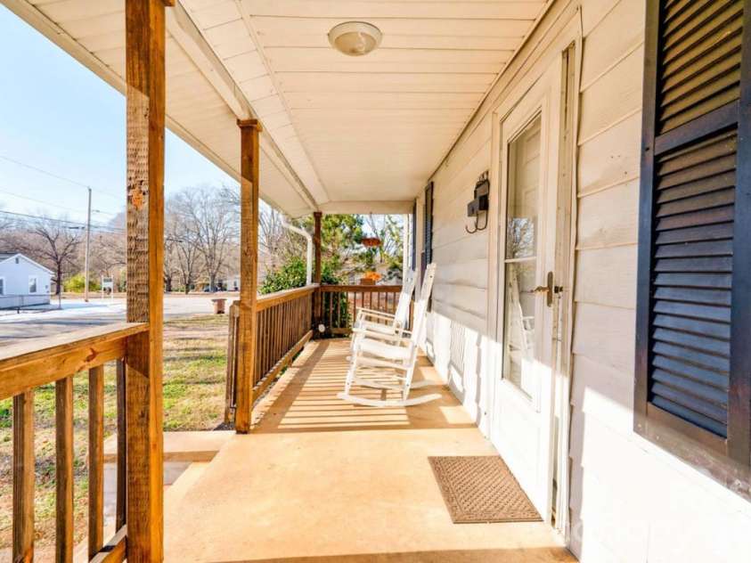 403 Whitener Street, Shelby, NC 28152.  MLS# CAR4341963, YatesRealty ID 7880. 