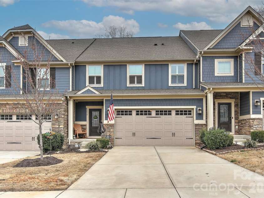 146 Beacon Drive, Mooresville, NC 28117.  MLS# CAR4355027, YatesRealty ID 7881. 