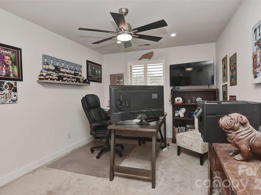 146 Beacon Drive, Mooresville, NC 28117.  MLS# CAR4355027, YatesRealty ID 7881. 