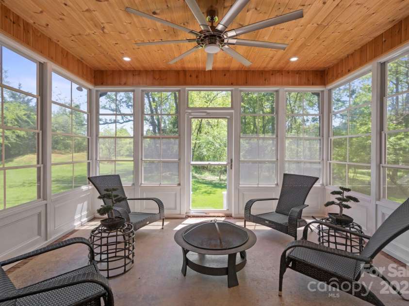 2840 Wheatfield Court, Lincolnton, NC 28092.  MLS# CAR4242870, YatesRealty ID 7883. 