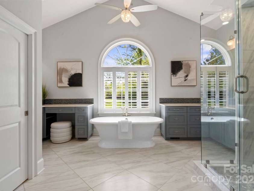 2840 Wheatfield Court, Lincolnton, NC 28092.  MLS# CAR4242870, YatesRealty ID 7883. 