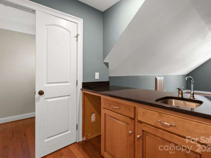 2840 Wheatfield Court, Lincolnton, NC 28092.  MLS# CAR4242870, YatesRealty ID 7883. 