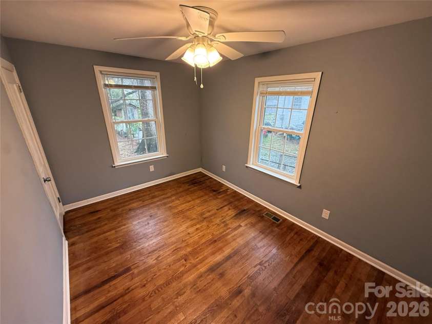 517 Spruce Street, Rock Hill, SC 29730.  MLS# CAR4364292, YatesRealty ID 7885. 