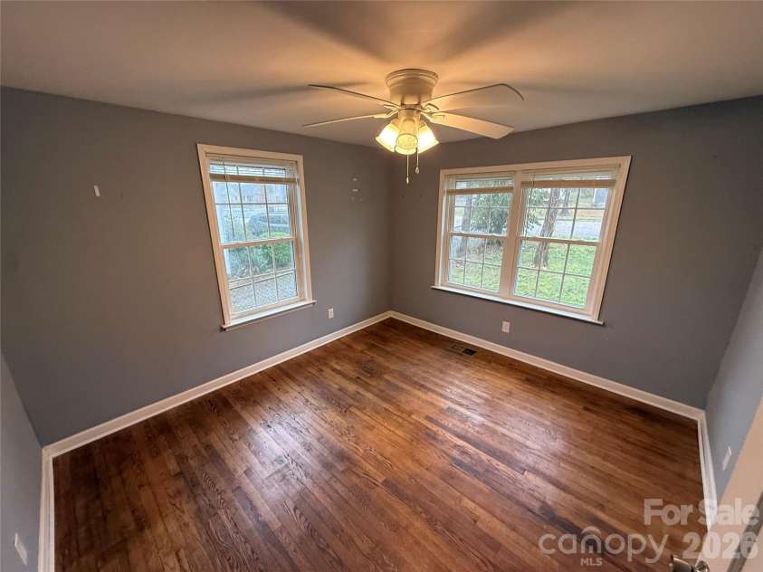 517 Spruce Street, Rock Hill, SC 29730.  MLS# CAR4364292, YatesRealty ID 7885. 