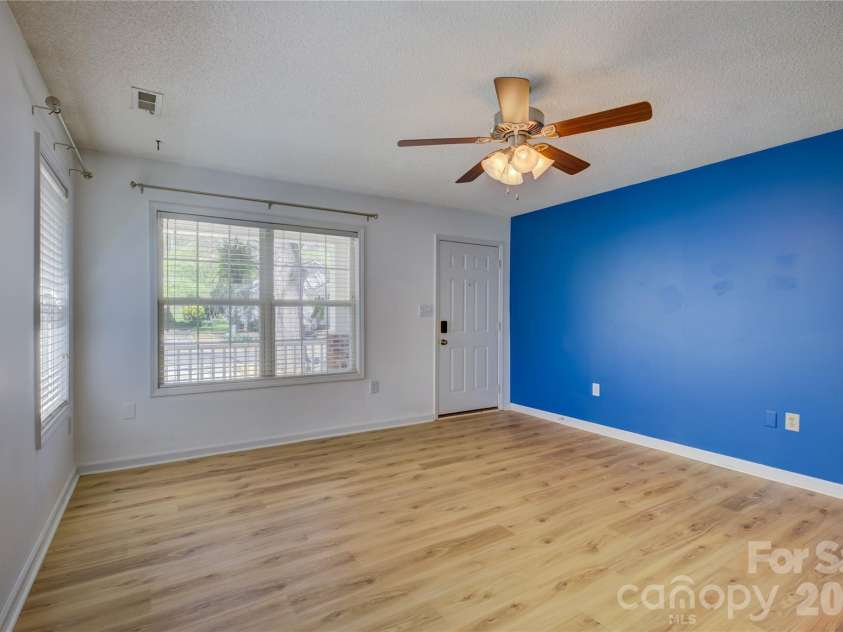 117 Pratt Street, Belmont, NC 28012.  MLS# CAR4361310, YatesRealty ID 7886. 