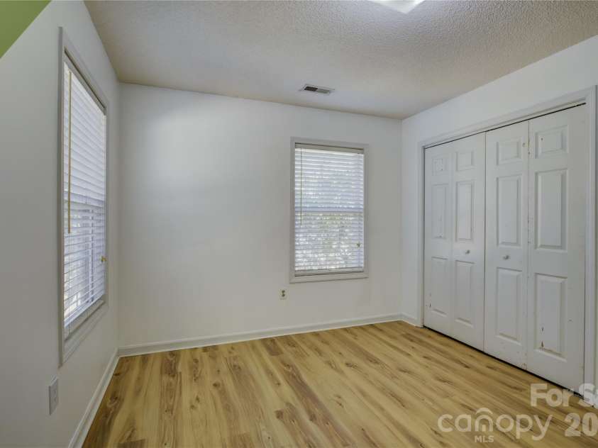 117 Pratt Street, Belmont, NC 28012.  MLS# CAR4361310, YatesRealty ID 7886. 