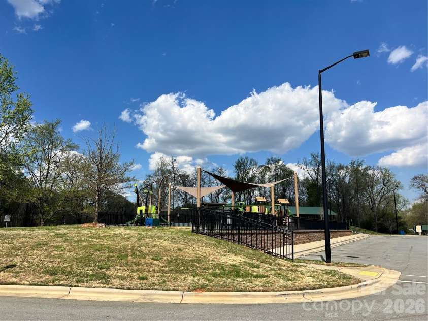 117 Pratt Street, Belmont, NC 28012.  MLS# CAR4361310, YatesRealty ID 7886. 