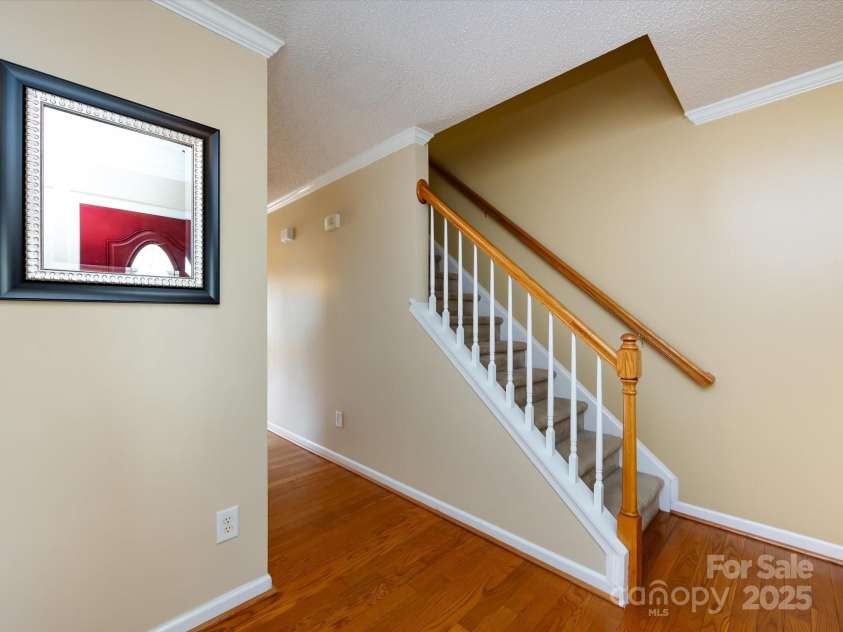 2316 Highland Park Drive, Charlotte, NC 28269.  MLS# CAR4245292, YatesRealty ID 7887. 