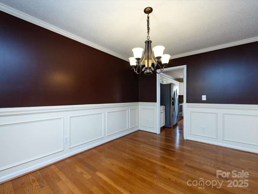 2316 Highland Park Drive, Charlotte, NC 28269.  MLS# CAR4245292, YatesRealty ID 7887. 