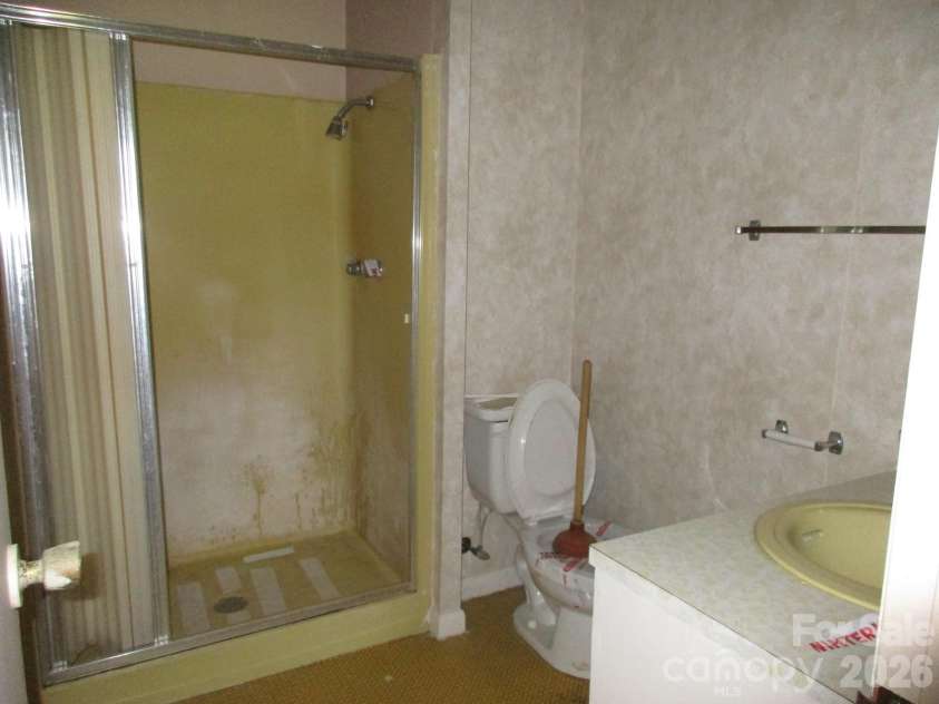 225 Davis Road, Crumpler, NC 28617.  MLS# CAR4349380, YatesRealty ID 7889. 