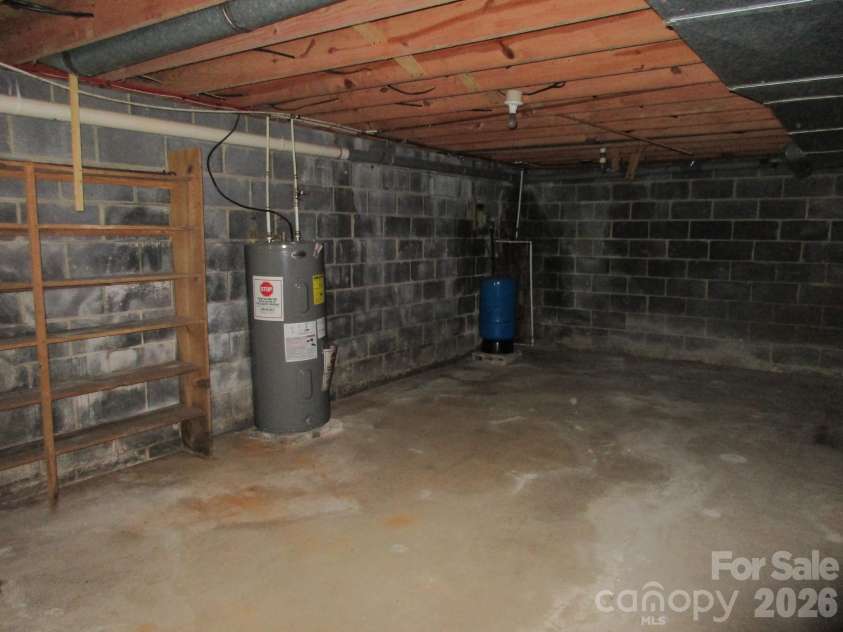 225 Davis Road, Crumpler, NC 28617.  MLS# CAR4349380, YatesRealty ID 7889. 
