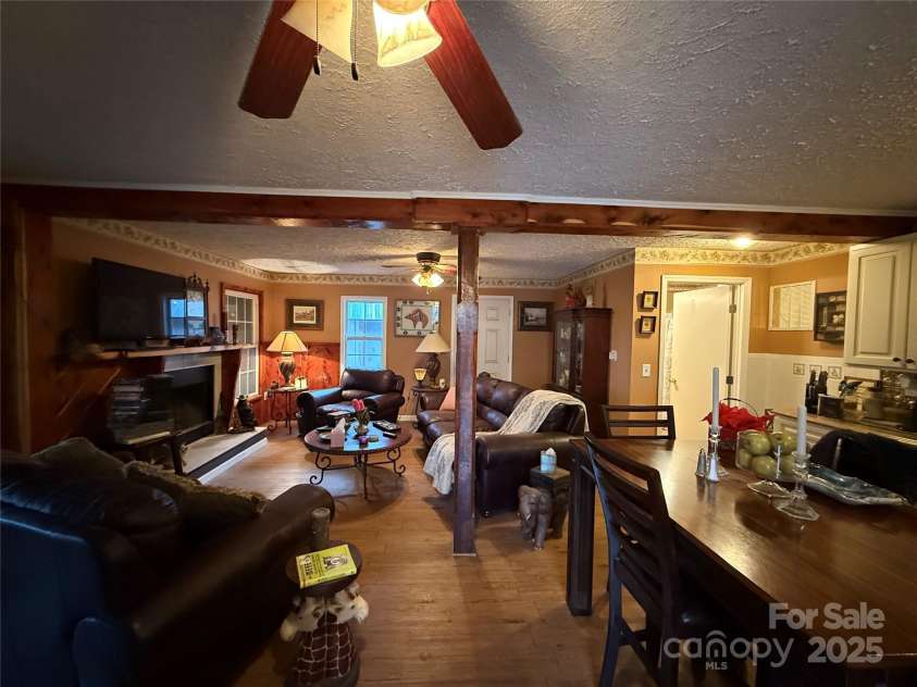 201 Mountain Vista Road, Canton, NC 28716.  MLS# CAR4328176, YatesRealty ID 7890. 