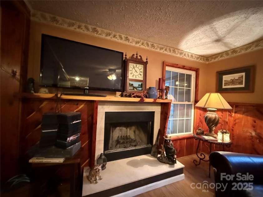 201 Mountain Vista Road, Canton, NC 28716.  MLS# CAR4328176, YatesRealty ID 7890. 
