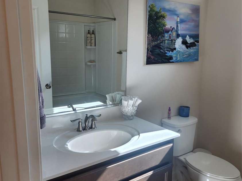 184 Flat Rock Drive, Denver, NC 28037.  MLS# CAR4220616, YatesRealty ID 7892. Full bath