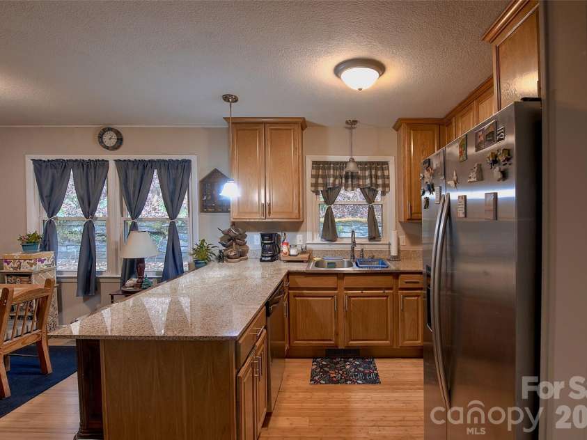 583 Deer Park Lake Road, Spruce Pine, NC 28777.  MLS# CAR4332443, YatesRealty ID 7892. 