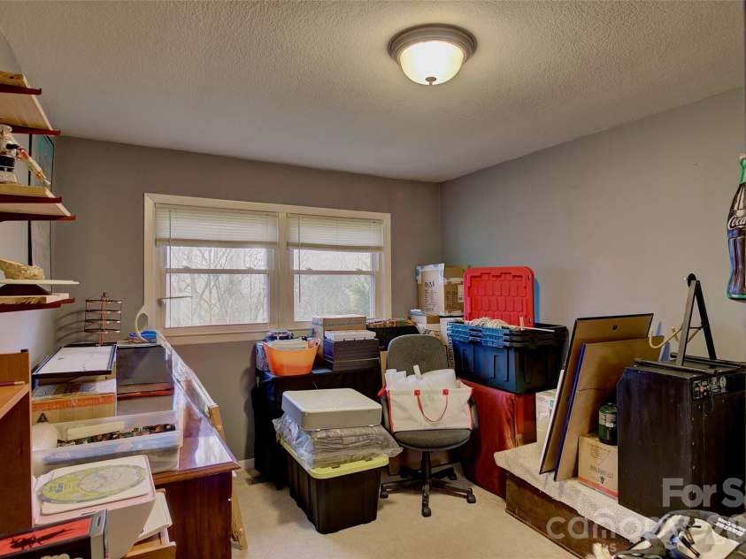583 Deer Park Lake Road, Spruce Pine, NC 28777.  MLS# CAR4332443, YatesRealty ID 7892. 