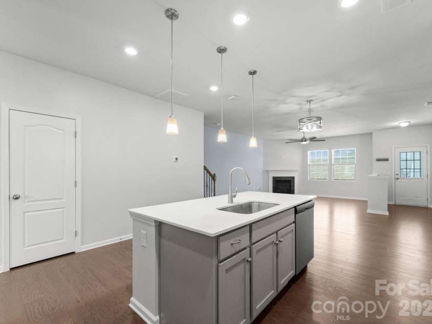 19722 Elise Caroline Alley, Davidson, NC 28036.  MLS# CAR4364454, YatesRealty ID 7893. 