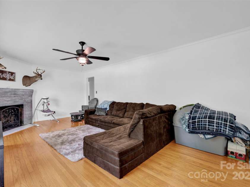 2299 Becky Hill Road, Lexington, NC 27295.  MLS# CAR4249175, YatesRealty ID 7893. 