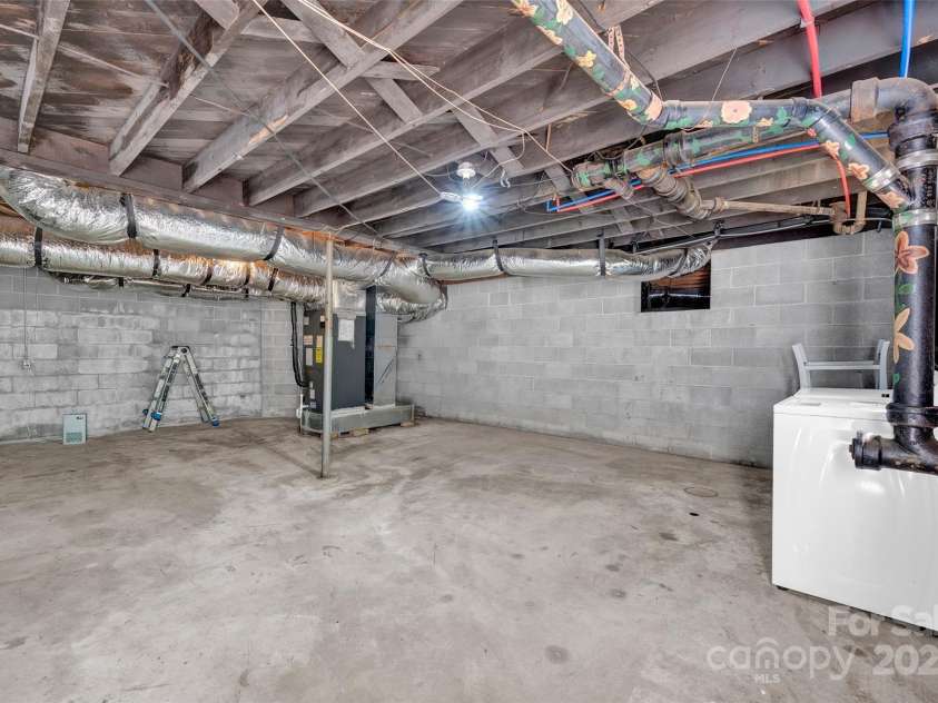 2299 Becky Hill Road, Lexington, NC 27295.  MLS# CAR4249175, YatesRealty ID 7893. 