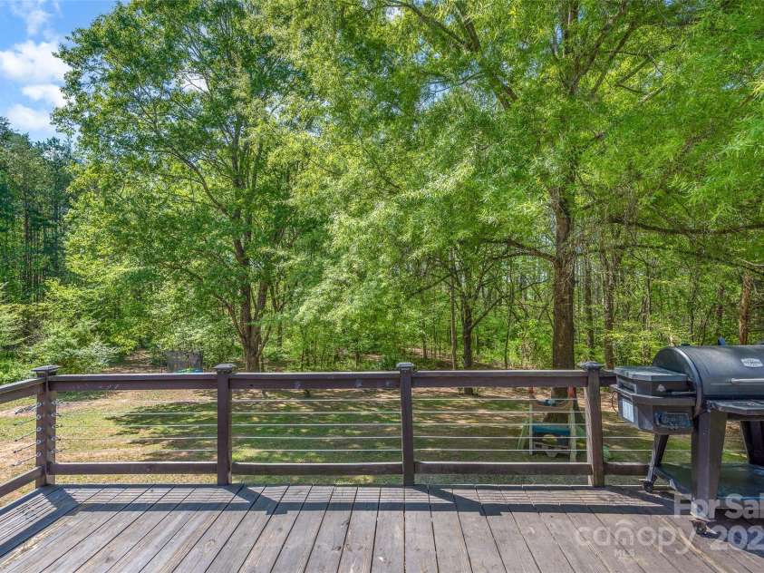 2299 Becky Hill Road, Lexington, NC 27295.  MLS# CAR4249175, YatesRealty ID 7893. 