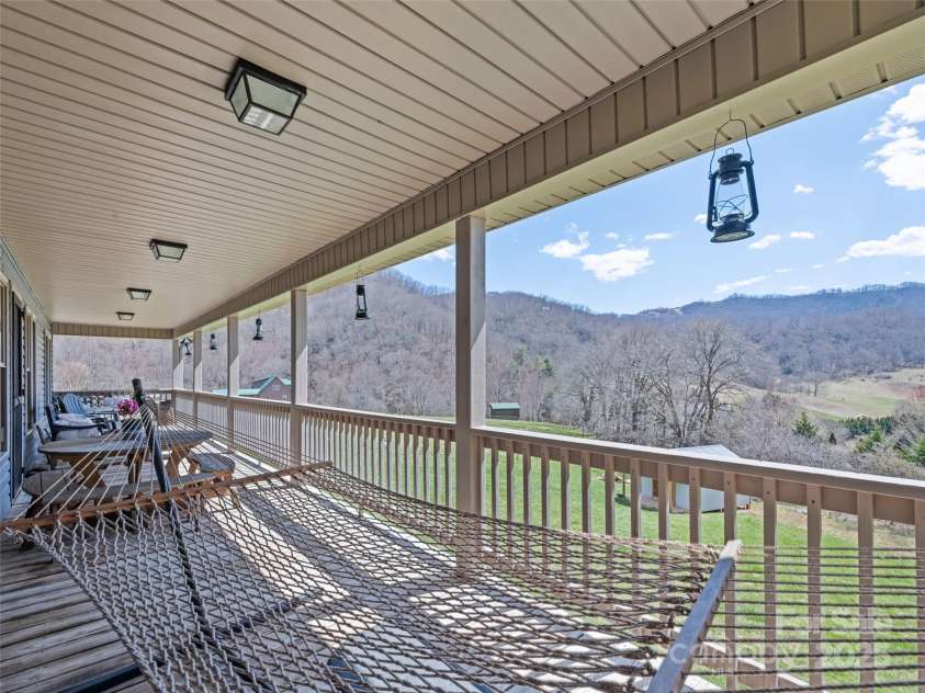 153 Trinity Drive, Clyde, NC 28721.  MLS# CAR4240321, YatesRealty ID 7894. 
